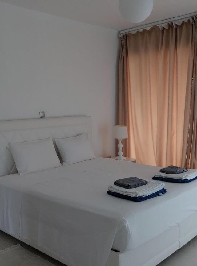 Evilia Luxury Villa Amoopi Luaran gambar